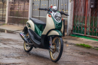 Yamaha Fino độ siêu chất với dàn đồ chơi hàng hiệu