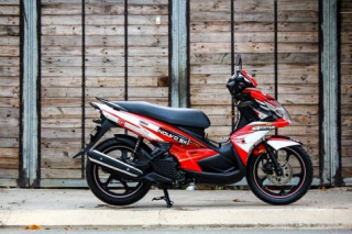 Yamaha Nouvo 5 độ tem đấu đầy phong cách và thể thao
