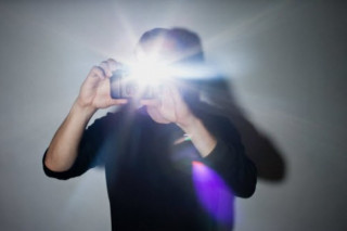 4 lý do không nên lạm dụng đèn flash khi chụp hình