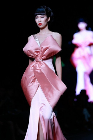 5 điều thú vị về show thời trang của Lý Nhã Kỳ