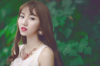 Á hậu Trà My xinh như hot girl nhờ kiểu tóc mới