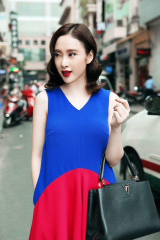 Bất ngờ vì một Angela Phương Trinh kín đáo, nhẹ nhàng