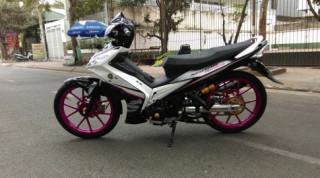 Chiếc Exciter 2010 lên mâm daytona cùng nhiều đồ chơi khác