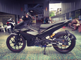 Exciter 150 đen tuyền huyền bí