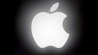 FBI yêu cầu Apple mở khóa iPhone để điều tra một vụ xả súng