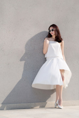 Khánh My xinh tươi, rạng rỡ dưới nắng Sài Gòn