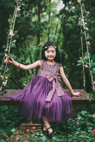 Loạt váy công chúa mùa hè cho con gái khiến các mẹ ‘phát sốt’