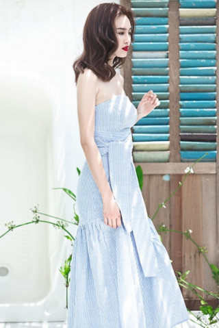 Mặc đầm trễ vai, 2 dây đẹp như “Cám” Lan Ngọc