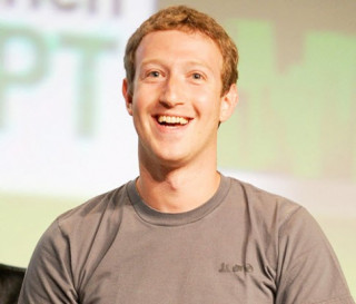 Mark Zuckerberg hứa ngăn lời mời chơi game Candy Crush