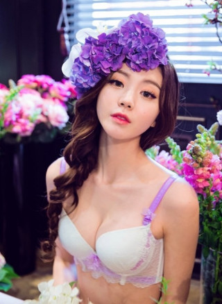 Ngực nhỏ không thích áo chíp