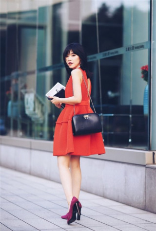Những đôi giày không bóc giá