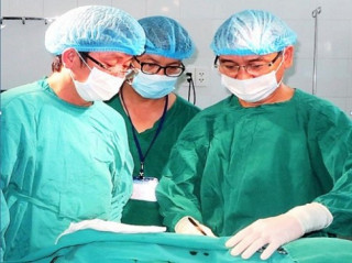 Phẫu thuật 6 lần cứu bệnh nhân vì…ngứa ‘vùng kín’