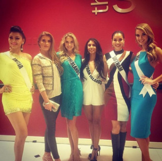 Phút trải lòng ‘nóng hổi’ của Phạm Hương từ Mỹ