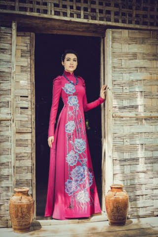 Quán quân người mẫu Lệ Hằng e ấp trước thềm chung kết