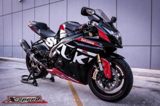 Suzuki GSX-R1000 độ đầy thể thao phong phiên bản Yoshimura
