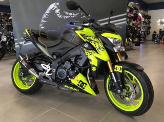 Suzuki GSX-S1000 đầy phong cách trong phiên bản DC Shose