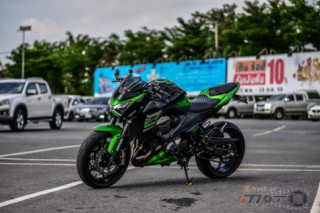 Tê giác Kawasaki Z800 trong bản độ rất chất của người Thái
