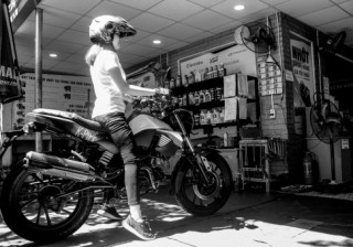 Trên yên Kymco K-Pipe City 125 qua chia sẻ của cô nàng cá tính