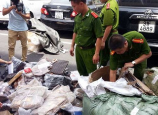 Túi hàng hiệu “ngàn đô” sản xuất tại… làng nghề Hà Nội