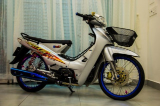 Wave 100 dọn phong cách Thái đầy chất chơi