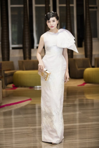 BTC Hoa hậu Việt Nam trả lời về thị phi của Kỳ Duyên