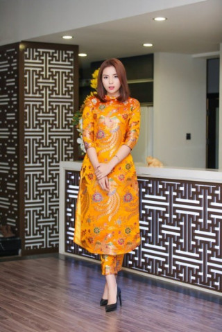 Hoa hậu Kỳ Duyên xuống tóc rộn ràng đón năm mới