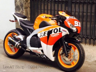 Honda Hornet 250 độ CBR1000 với phiên bản Repsol cực chất