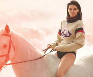 Không đếm xuể thói hư tật xấu của Kendall Jenner