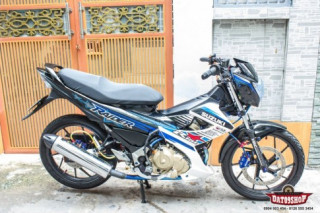 Suzuki Raider đầy tinh tế với những option đồ chơi