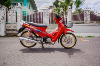 Wave 125 đầy cá tính và phong cách từ biker Thái