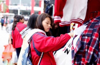 4 điều cần cân nhắc khi mua sắm cận Tết