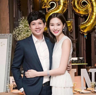 Bạn trai “chuẩn soái ca” công khai khoe hạnh phúc bên Hoa hậu Thu Thảo