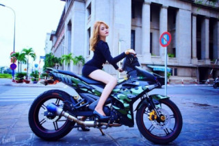bóng hồng bên quái xế bản đặc biệt Exciter 150 camo