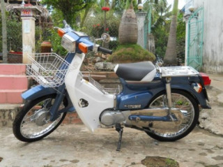 Có phải cây xăng ăn gian khi xe Honda 82 dung tích chỉ 1 gallon mà đổ thành 4.08 lít