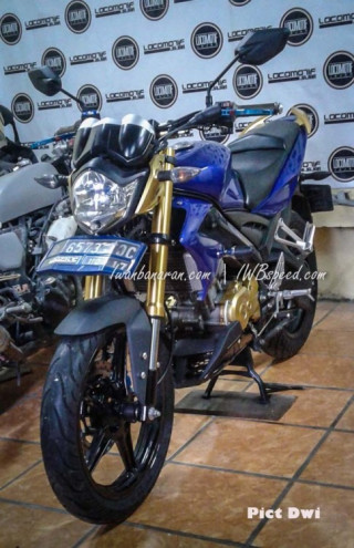 Fz150i độ dàn chân chất với phuộc USD đến từ M-Slaz