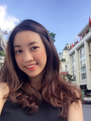 Hé lộ ảnh đời thường của tân hoa hậu Đỗ Mỹ Linh