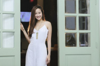 HH Thu Hoài ký kết hợp đồng “khủng” với Khánh Ngân The Face.