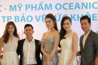 Huyền My - Phan Anh rạng rỡ trong buổi ra mắt bộ dược mỹ phẩm OCEANIC.