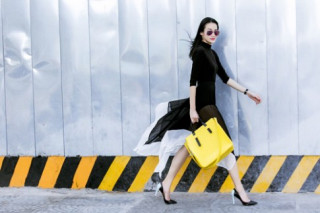 Phối túi xách cực chuẩn như tín đồ thời trang Việt