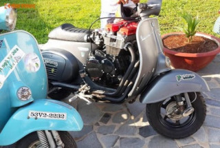 Piaggio Vespa 50 S độ điên rồ với động cơ 750 phân khối của biker Đồng Nai