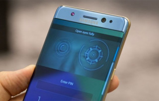  Thử tính năng bảo mật mống mắt trên Galaxy Note 7 