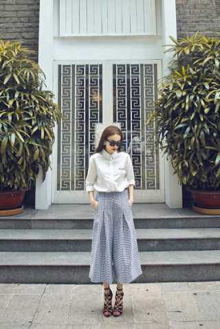 Thùy Dung, Yến Trang “mê tít” quần lửng ống rộng