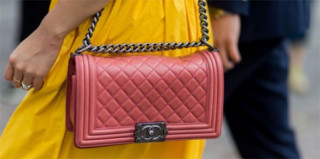 Túi Chanel: Món đầu tư sinh lời hơn mua vàng, nhà đất