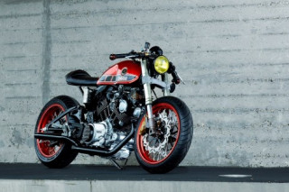 Yamaha TR1 siêu ngầu với phong cách Cafe Racer từ Roland Snel