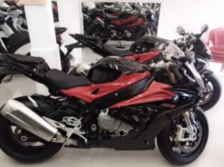 BMW s1000rr 2016 đõ đen,33.XXX USD,xe mới 100%,ra tên cực nhanh,HQCN