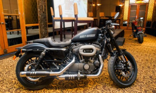  Harley-Davidson Roadster ngang giá Ford Fiesta ở Việt Nam 