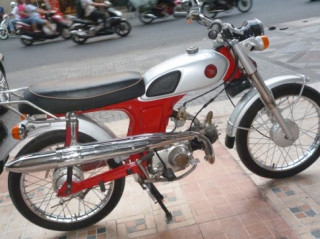 honda 68 đỏ cờ, dáng CL50