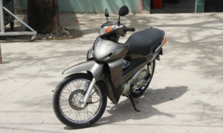  Honda Future đời 2001 giá 90 triệu của dân chơi Sài Gòn 