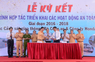  Honda Việt Nam đào tạo lái xe cho CSGT 
