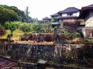Khách sạn 5 sao không người ở trên đảo thiên đường Bali